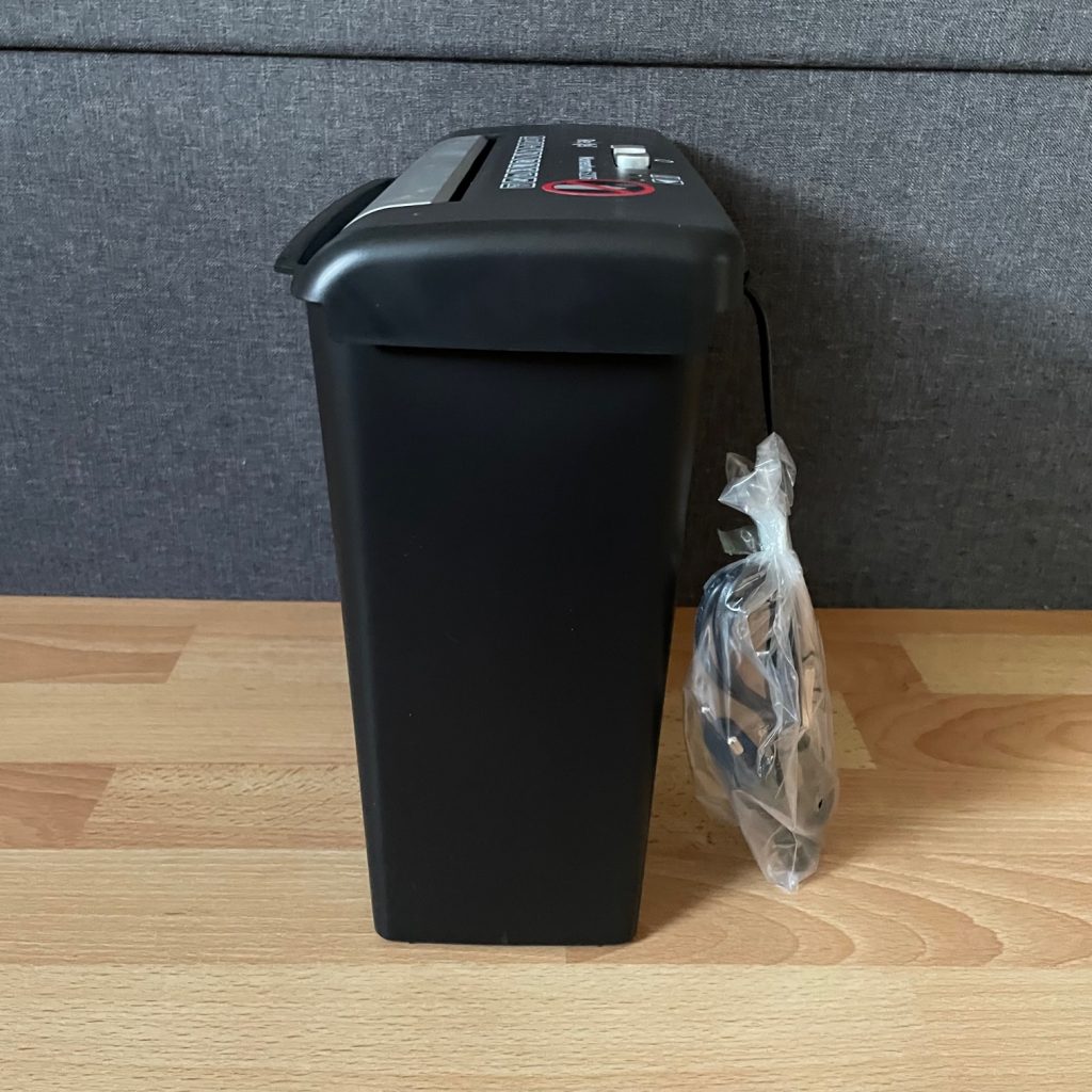 Rexel Momentum S206 Aktenvernichter seitlich