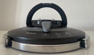 Tefal Clipso+ CHEF P45507 Schnellkochtopf Seitenansicht Deckel