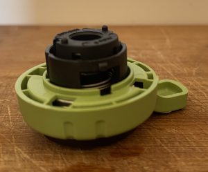 Tefal Secure Trendy ‎P25844 Schnellkochtopf Garregler von der Seite