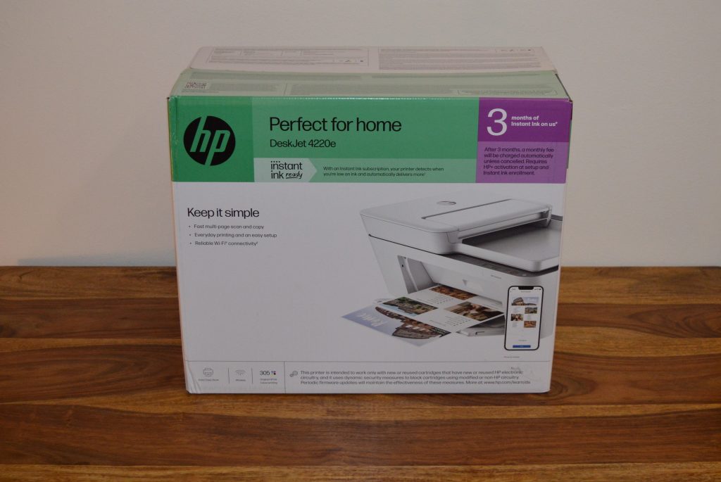HP DeskJet 4220e Drucker Verpackung Frontansicht