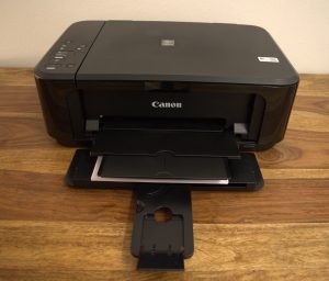 Canon PIXMA MG3650S Drucker Frontansicht ausgeklapptes Ausgabefach