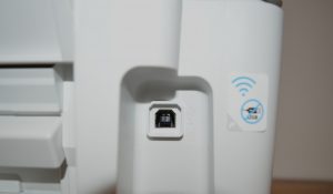 HP DeskJet 4220e Drucker USB-Anschluss Detailansicht