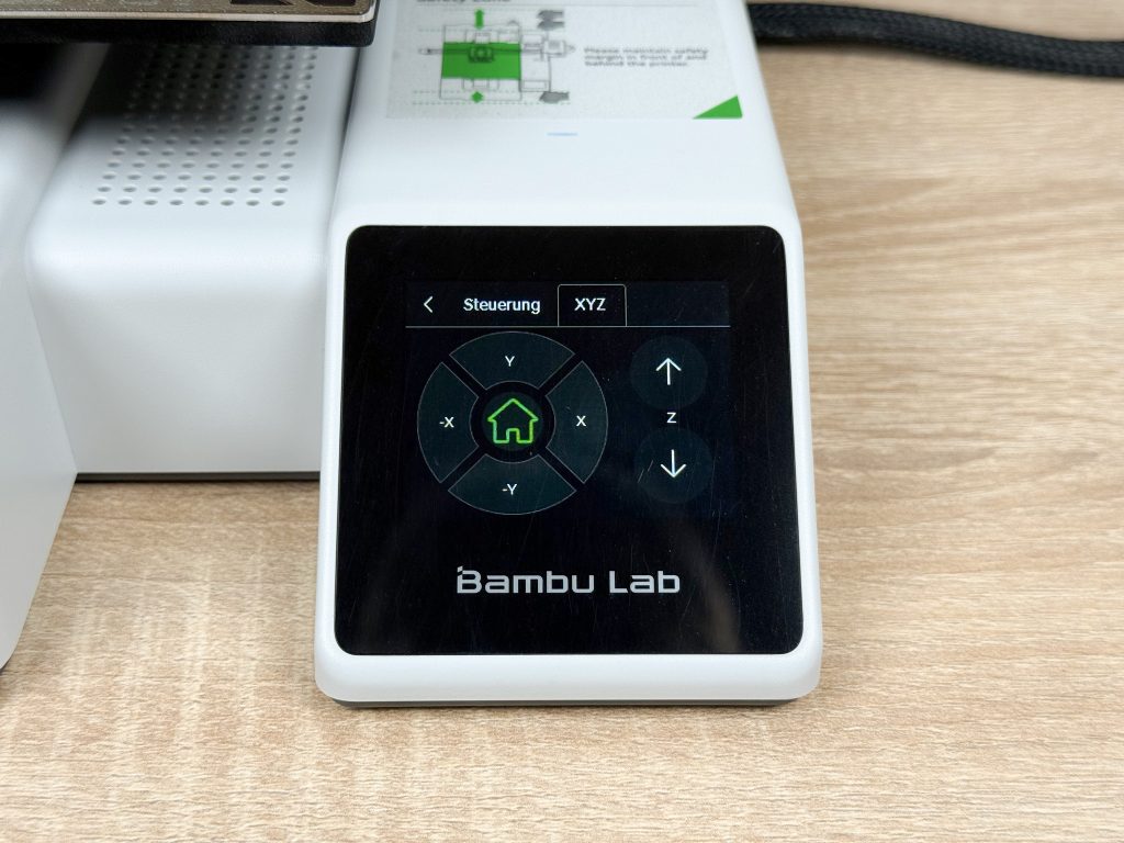 Bambu Lab A1 Mini 3D-Drucker Detail Steuerung 2