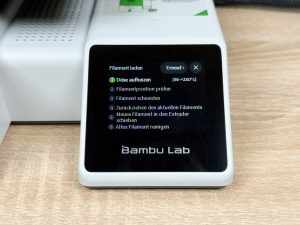 Bambu Lab A1 Mini 3D-Drucker Detail Laden Filament 2