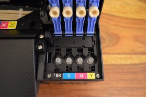 Epson EcoTank ET-4850 Drucker Öffnungen zum Befüllen