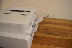 Brother MFC-J4340DW Drucker Manuelle Papierzufuhr ausgeklappt