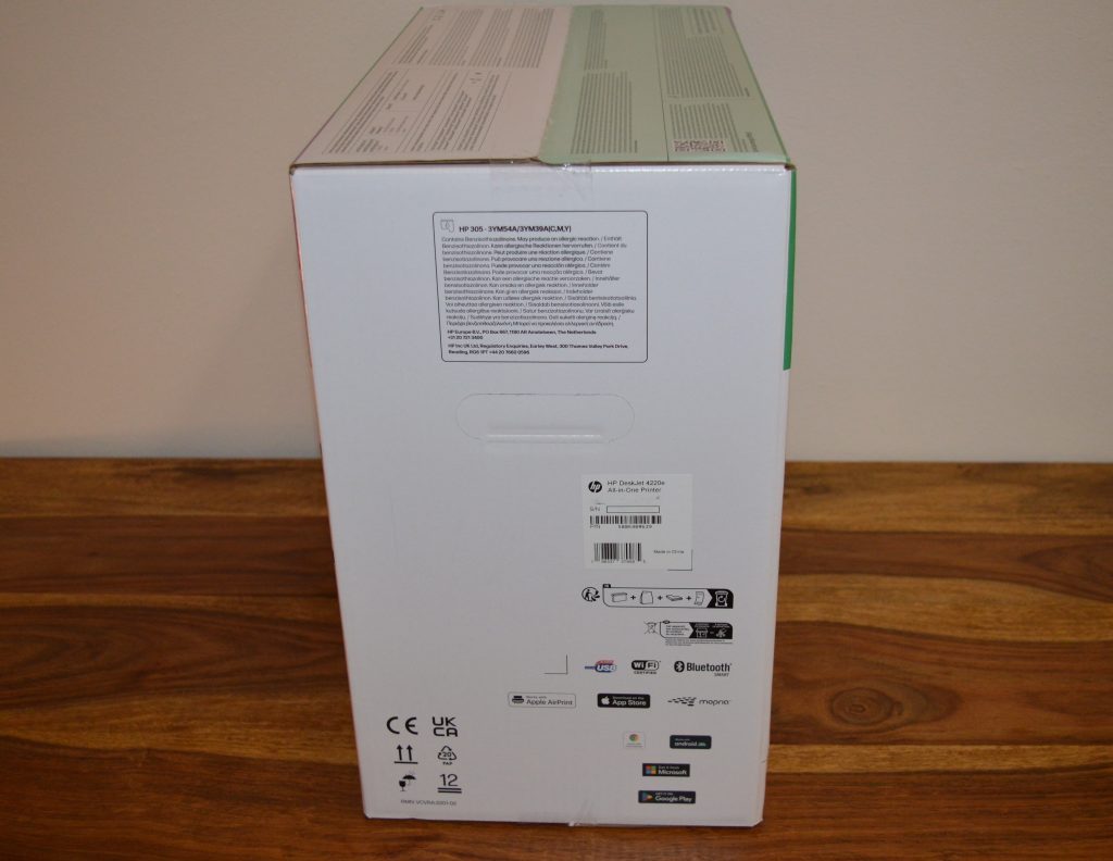 HP DeskJet 4220e Drucker Verpackung Seitenansicht Links