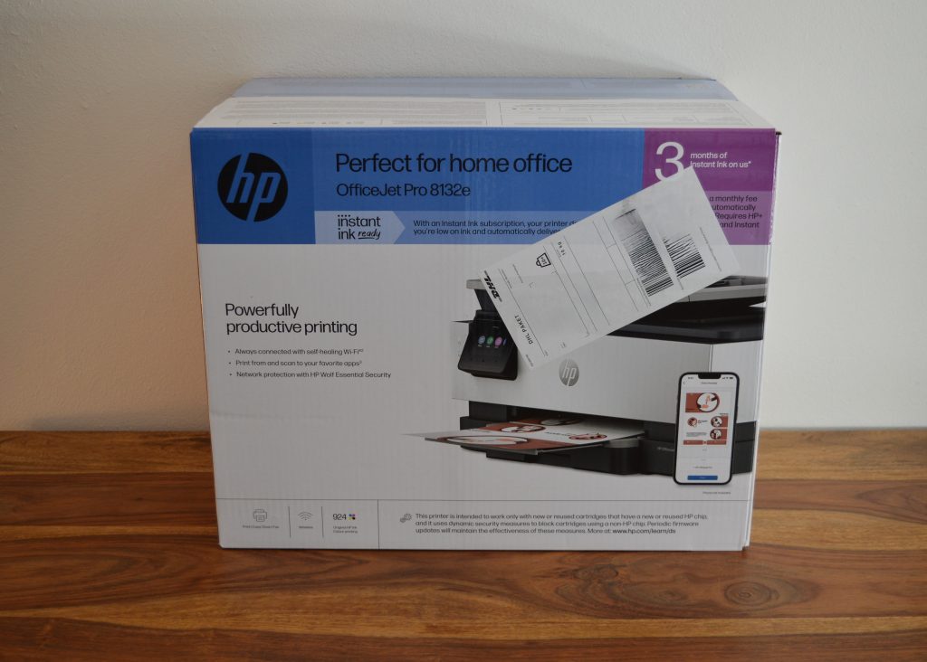 HP OfficeJet Pro 8132e Drucker Verpackung Rückansicht