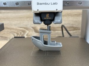 Bambu Lab A1 Mini 3D-Drucker Drucken Benchy 3