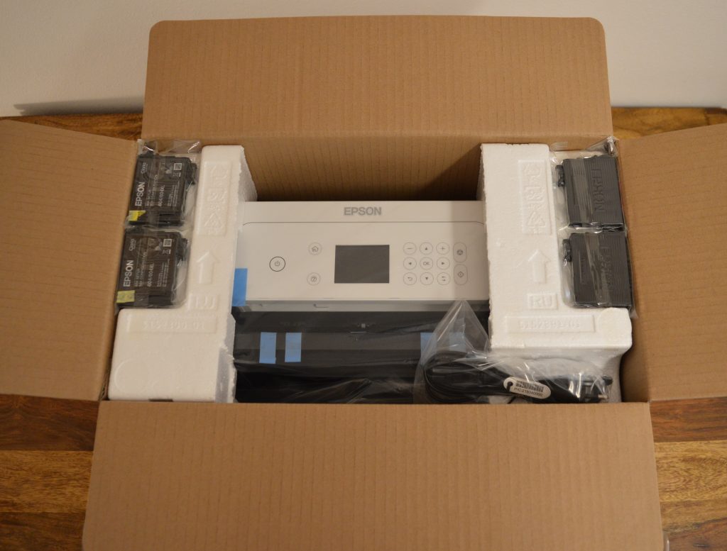 Epson Expression Home XP-4205 Drucker Verpackung geöffnet