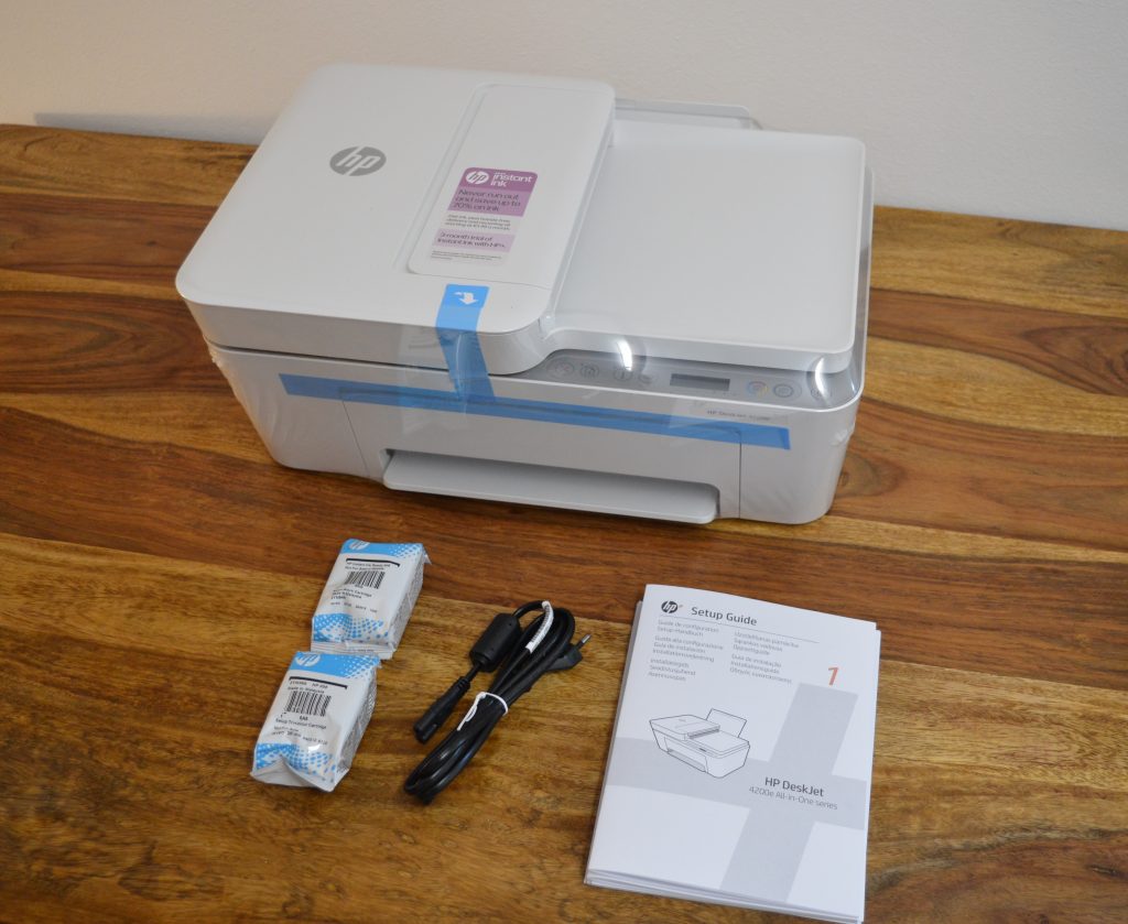 HP DeskJet 4220e Drucker Verpackungsinhalt