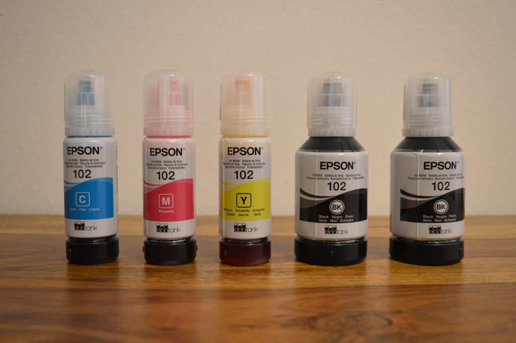 Epson EcoTank ET-4850 Drucker Tintenbehälter im Lieferumfang