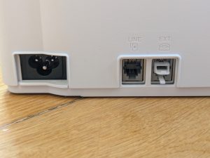 Anschlüsse des Brother MFC-J1010DW Multifunktionsdruckers
