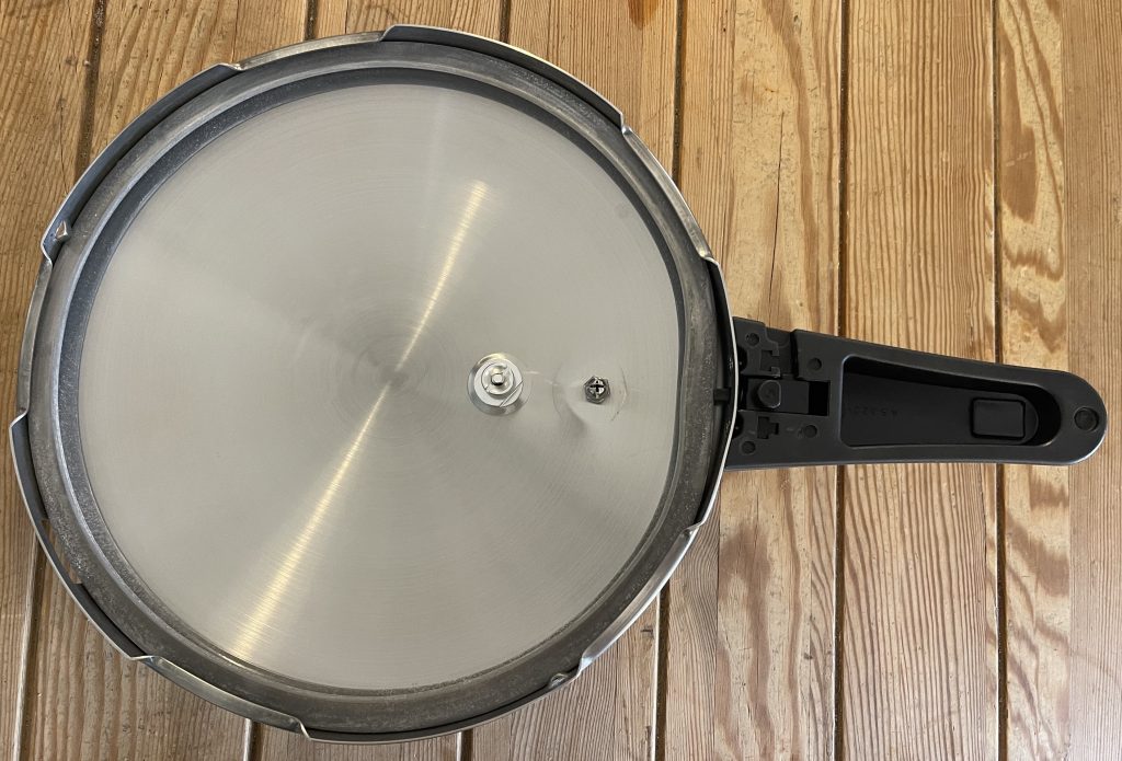 BRA Vitesse Schnellkochtopf Deckel von unten
