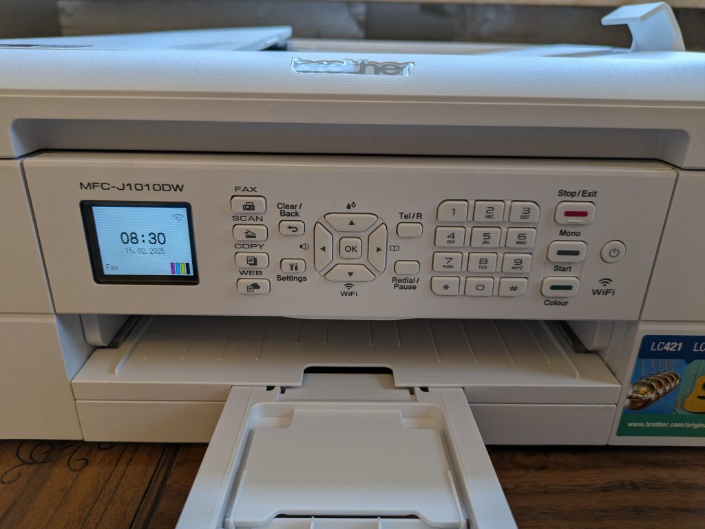 Bedienfeld des Brother MFC-J1010DW Multifunktionsdruckers (2)