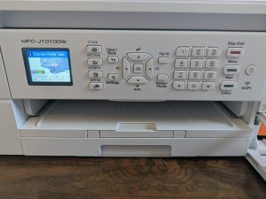 Bedienfeld des Brother MFC-J1010DW Multifunktionsdruckers