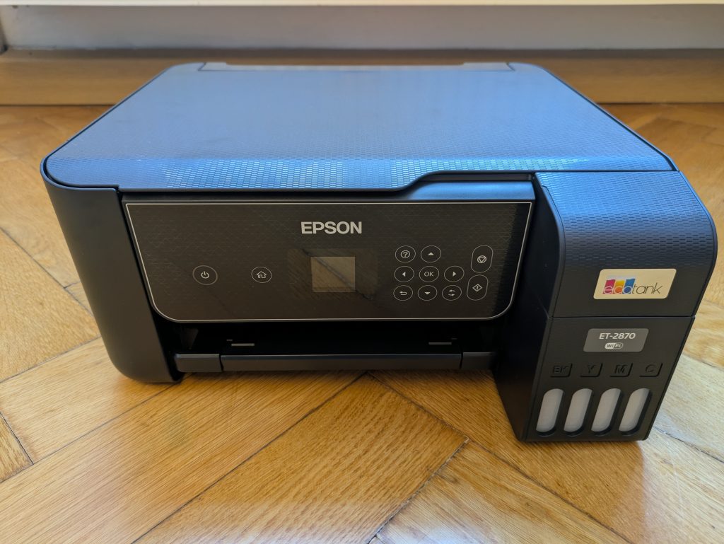 Epson EcoTank ET-2870 Multifunktionsdrucker von vorne (2)