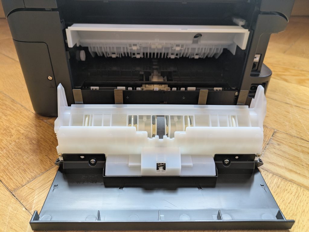 Epson WorkForce WF-2960DWF Multifunktionsdrucker geöffnet