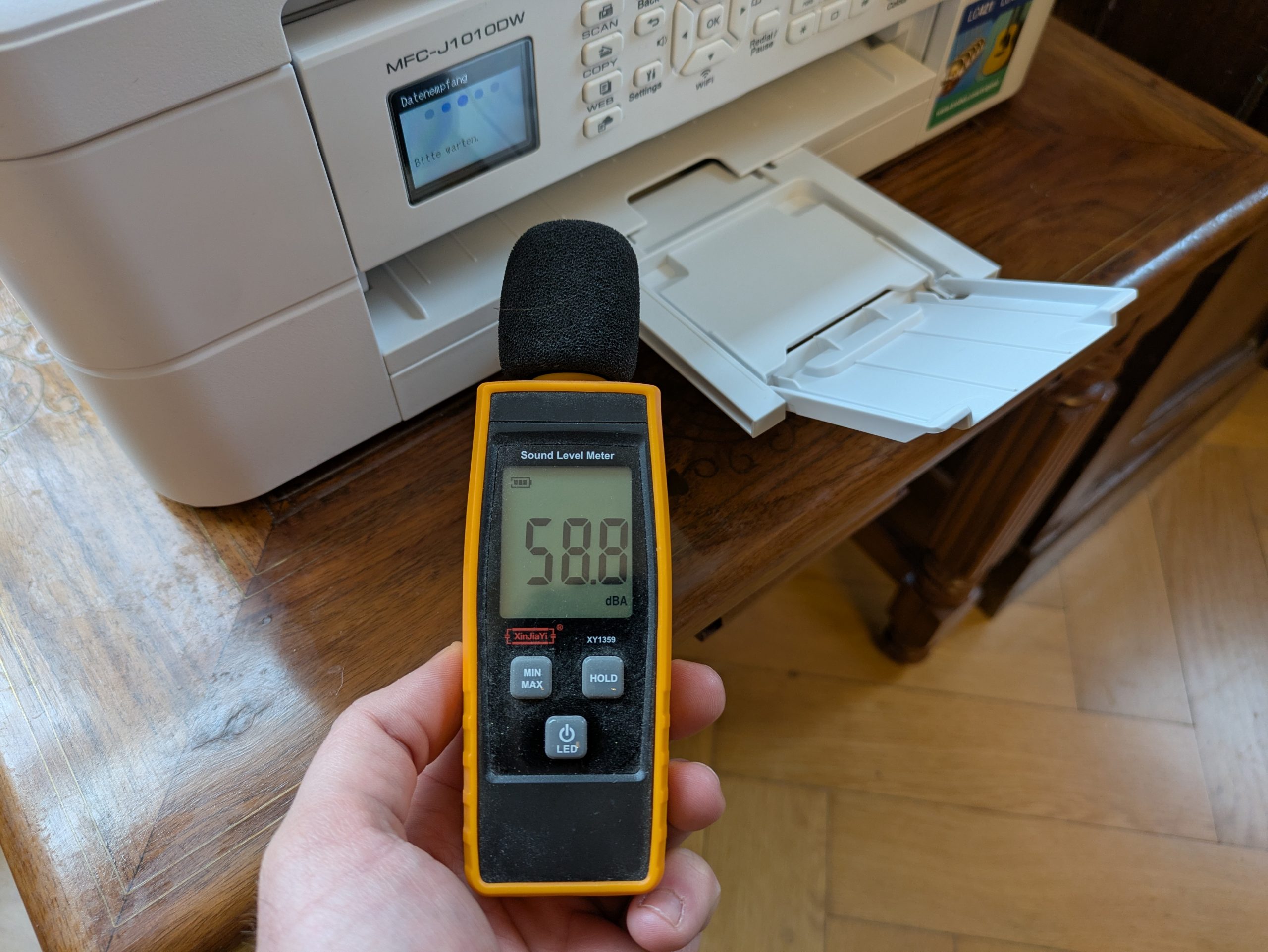 Gemessene Lautstärke des Brother MFC-J1010DW Multifunktionsdruckers