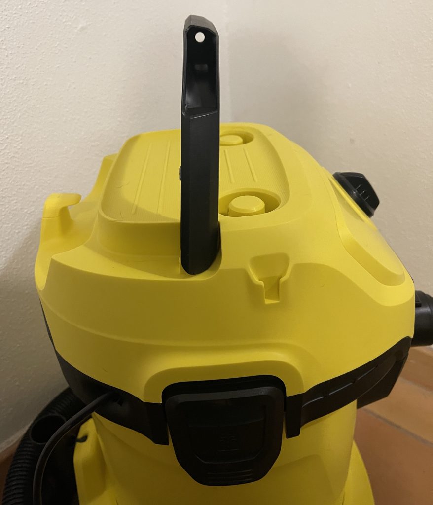 Kärcher WD 3 V-17/4/20 Nass-Trockensauger Tragegriff hochgeklappt