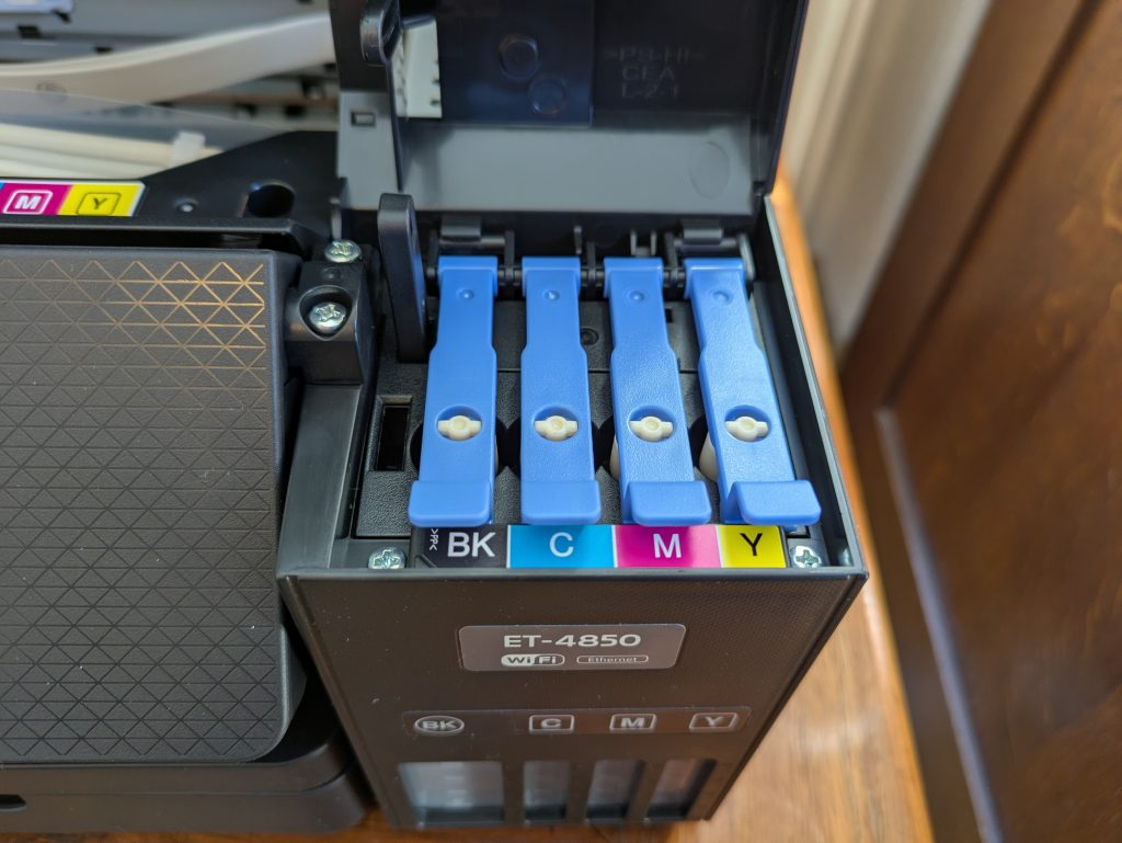 Tankverschluss des Epson EcoTank ET-4850 Multifunktionsdruckers