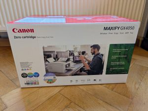 Verpackung des Canon Maxify GX4050 Multifunktionsdruckers von hinten