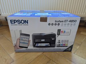 Verpackung des Epson EcoTank ET-4850 Multifunktionsdruckers von vorne