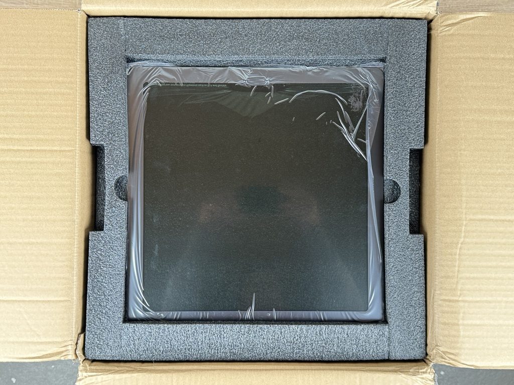 Elegoo Centauri Carbon 3D-Drucker in der Verpackung 1