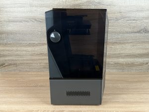 Elegoo Saturn 4 Ultra 3D-Drucker linke Seite