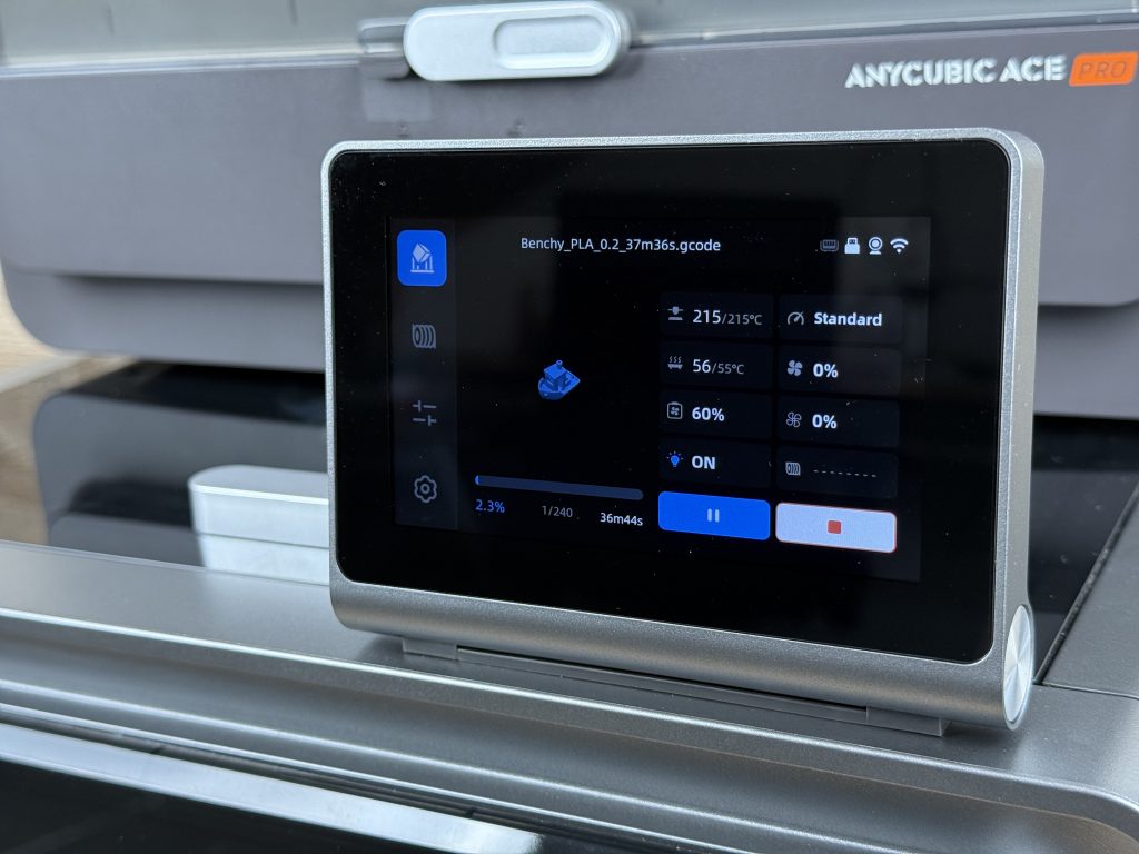 Anycubic Kobra S1 Combo 3D-Drucker Bildschirm während dem Druck
