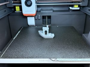 Anycubic Kobra S1 Combo 3D-Drucker fertiges Benchy 1