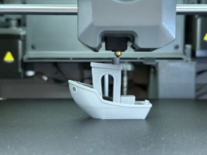 Elegoo Centauri Carbon 3D-Drucker Druck Benchy 2