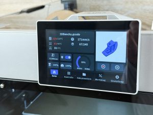 Qidi Plus4 3D-Drucker Druck Benchy 1