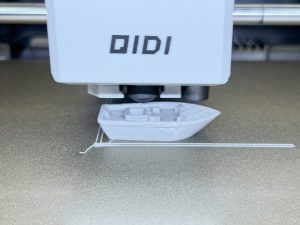 Qidi Plus4 3D-Drucker Druck Benchy 2