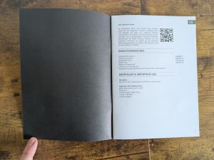 Anleitung des auna Jerry Lee Plattenspielers geöffnet