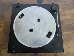 Audio-Technica LP60XBTBK Plattenspieler mit Plattenteller