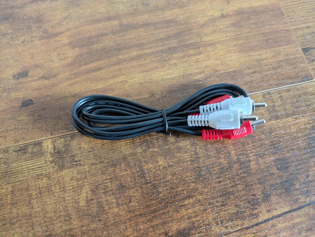 Audiokabel des Yamaha Musiccast Vinyl 500 Plattenspielers