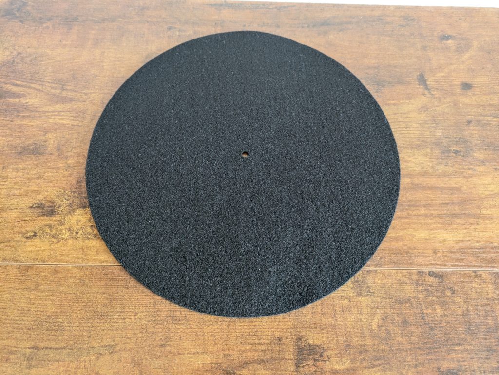 Auflage des Yamaha Musiccast Vinyl 500 Plattenspielers