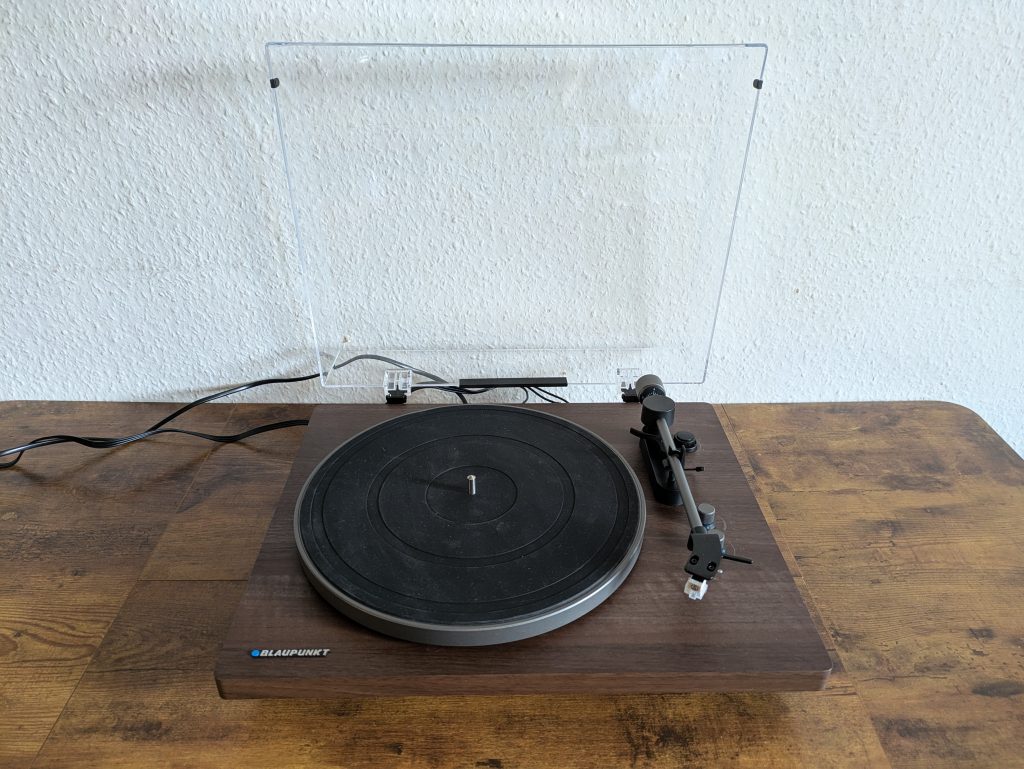 Blaupunkt TT 200 TX WN Plattenspieler geöffnet