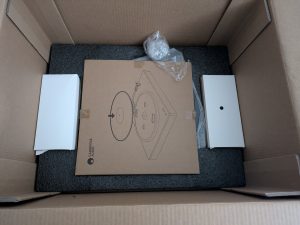 Cambridge Audio Alva ST Plattenspieler Verpackung