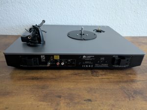 Cambridge Audio Alva ST Plattenspieler von hinten