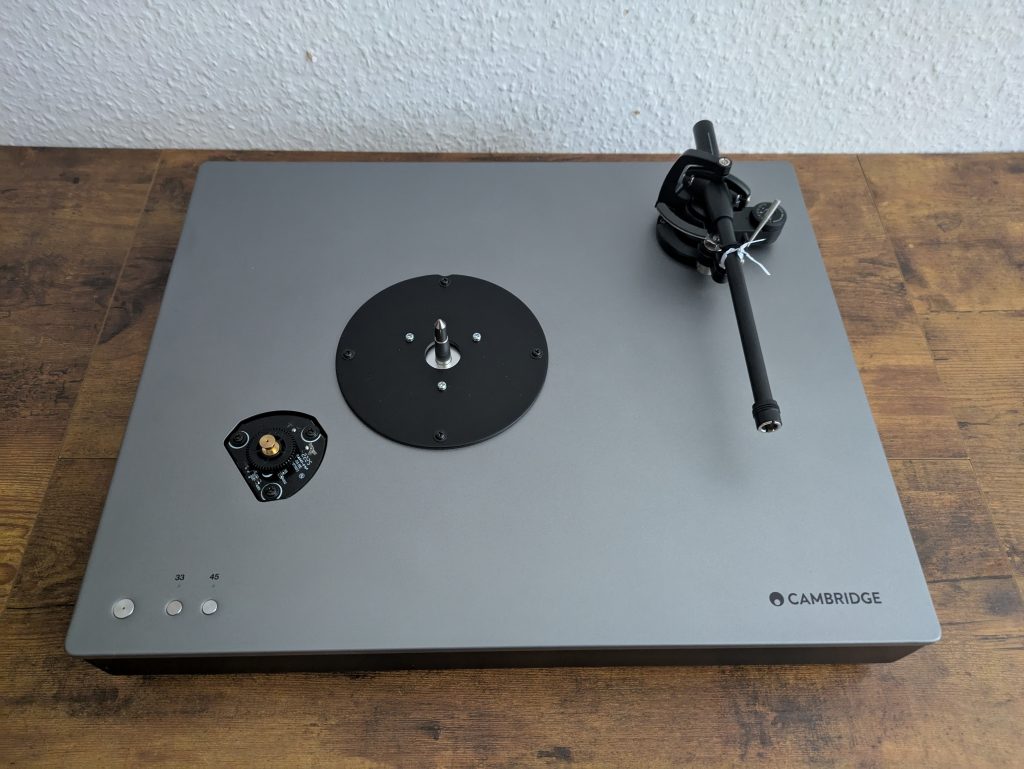 Cambridge Audio Alva ST Plattenspieler von oben