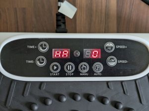 Display der VITALmaxx Basic Vibrationsplatte