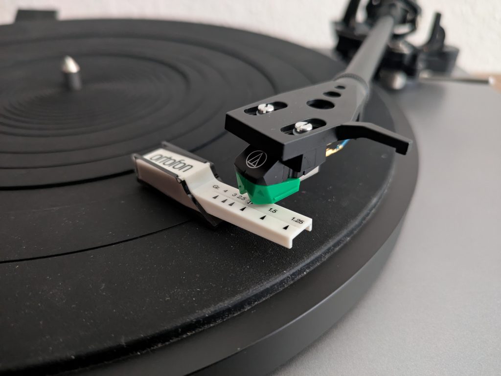 Einstellung des Cambridge Audio Alva ST Plattenspielers