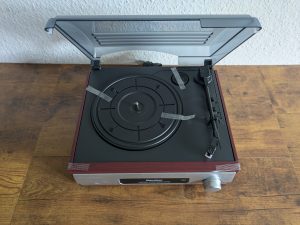 Karcher KA 8050 Plattenspieler geöffnet