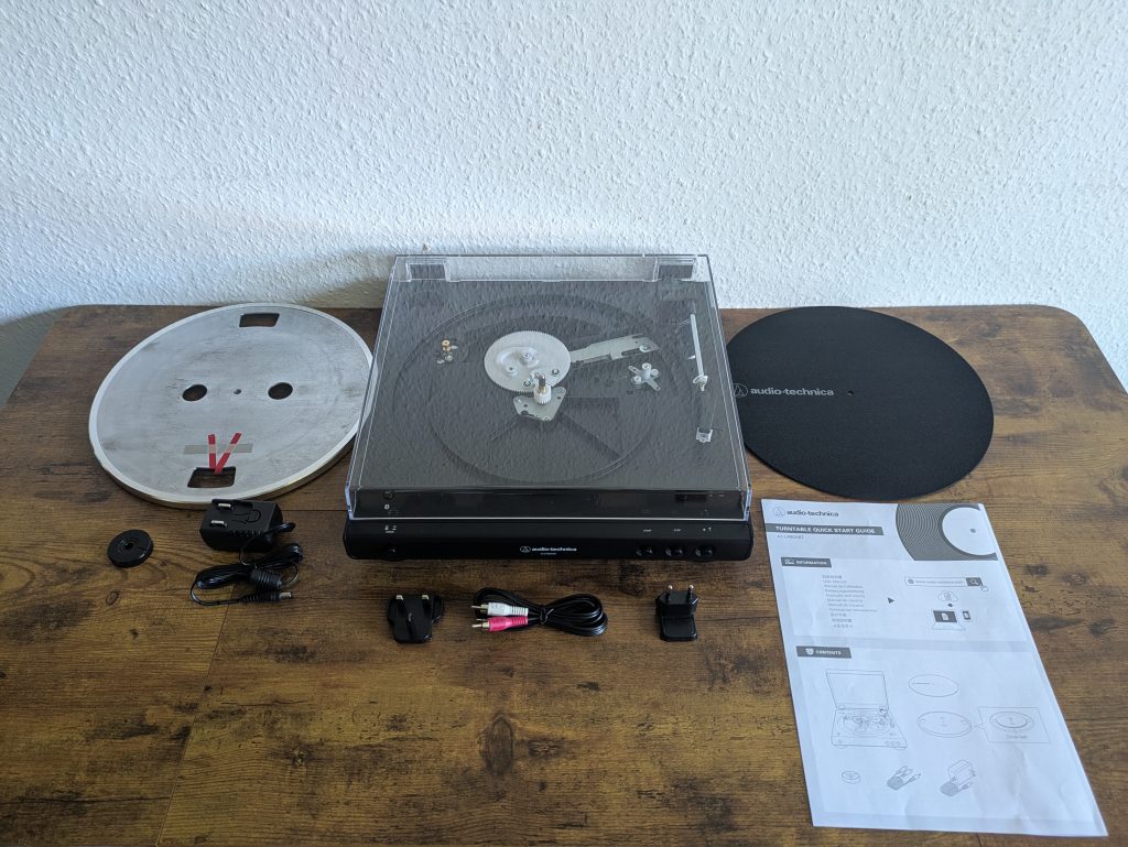 Lieferumfang des Audio-Technica LP60XBTBK Plattenspielers
