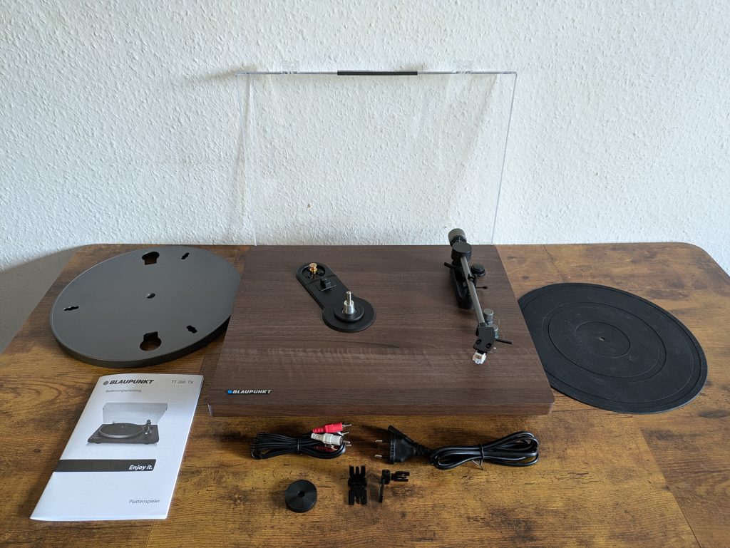 Lieferumfang des Blaupunkt TT 200 TX WN Plattenspielers