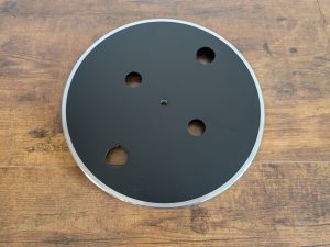 Plattenteller des Yamaha Musiccast Vinyl 500 Plattenspielers