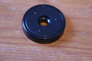 Single-Adapter des Dual DTJ 301.1 Plattenspielers