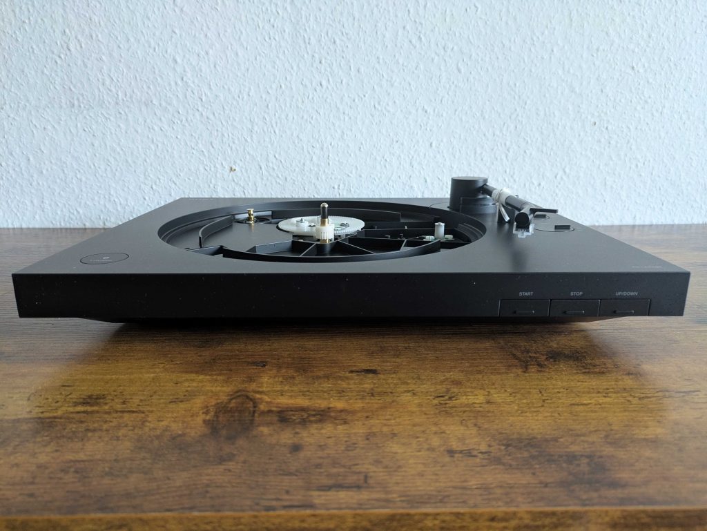 Sony PS-LX310BT Plattenspieler ohne Teller von vorne